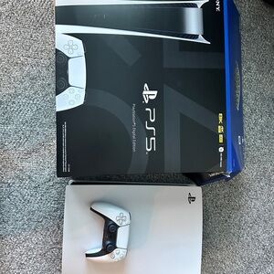 Ps5 digital addition (comes with everything)